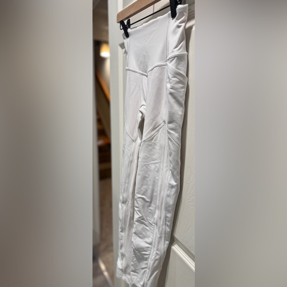 Lululemon All The Right Places Pant II-Size 4 - Picture 6 of 13